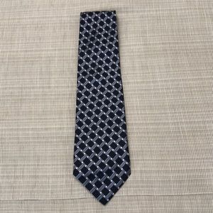 Faconnable tie